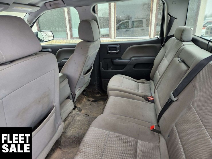 2018-chevrolet-silverado-1500-image-17