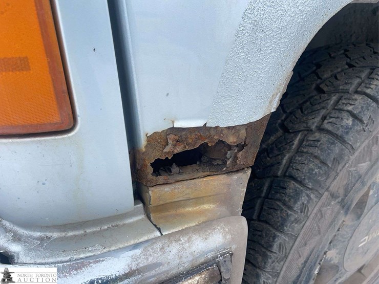 1999-gmc-yukon-image-30