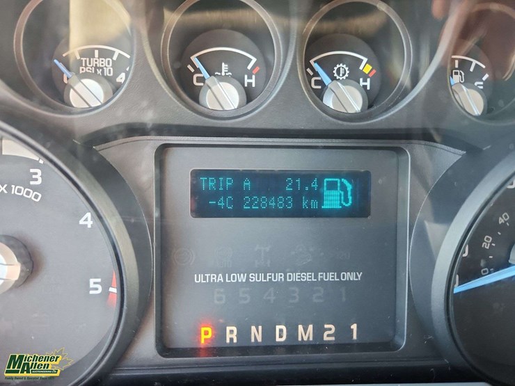 2015-ford-f350-image-26