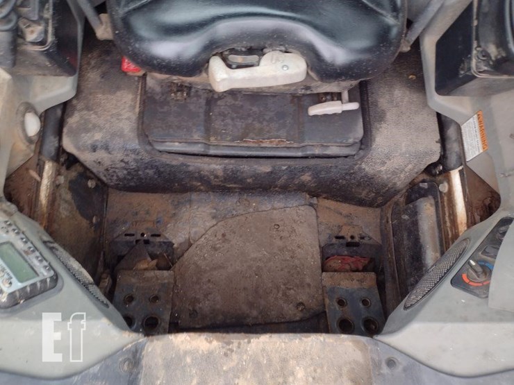 2017-bobcat-t595-image-14