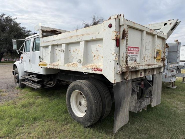 2000-international-4700-image-10