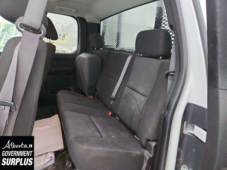 2011-chevrolet-silverado-1500-lt-image-15