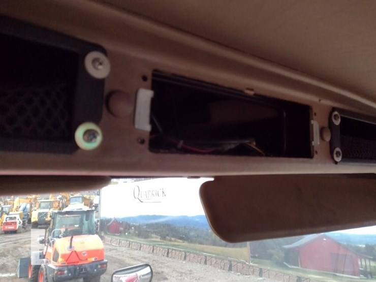 2006-international-paystar-5900-image-13