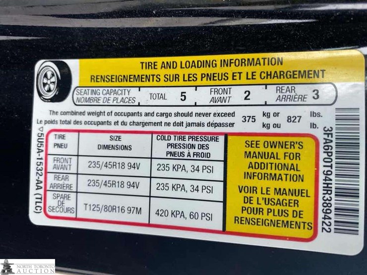 2017-ford-fusion-se-image-26