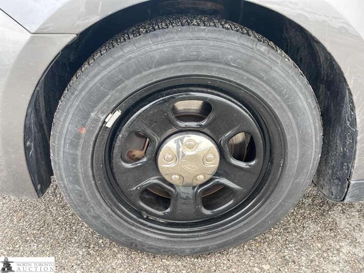 2018-ford-taurus-police-inte-image-7