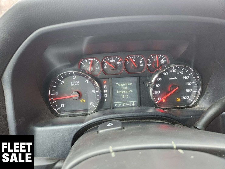 2018-chevrolet-silverado-1500-image-15