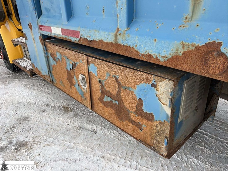 2006-sterling-acterra-image-26