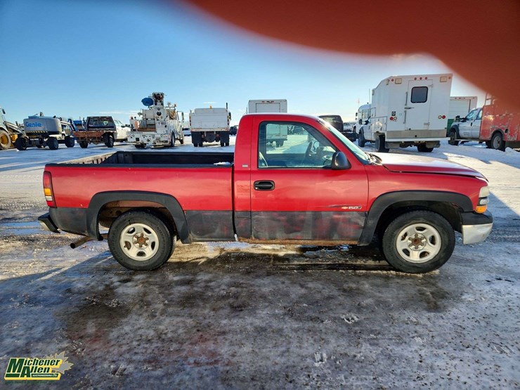 1999-chevrolet-silverado-1500-image-10