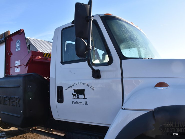 2007-international-7400-image-18