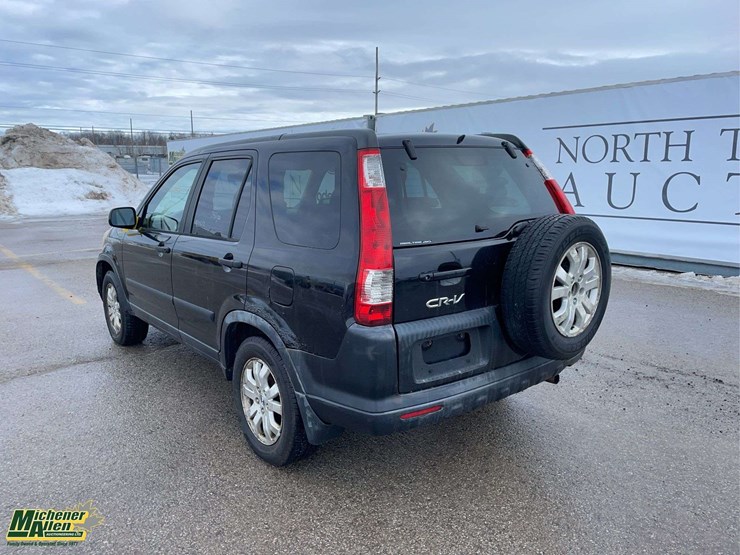 2005-honda-crv-image-3