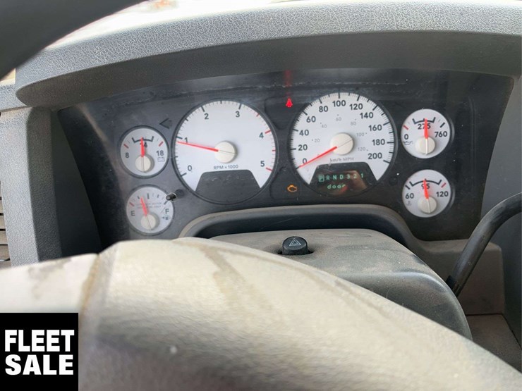 2008-dodge-ram-5500-image-17