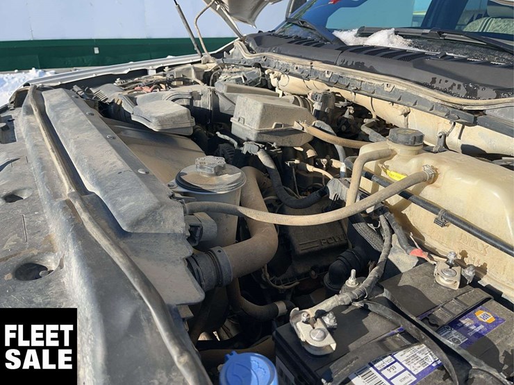 2021-ford-f350-image-23