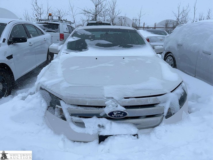 non-operable-2012-ford-fusion-hybrid-image-2