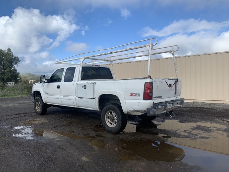 2007-chevrolet-2500hd-image-4