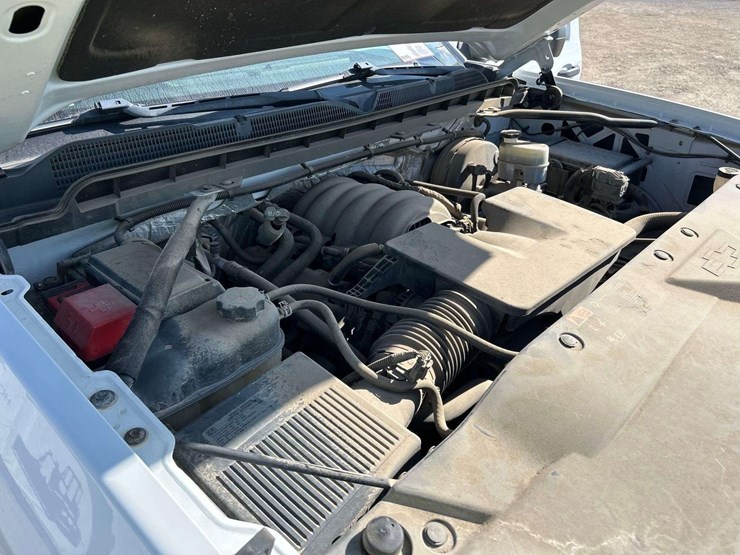 2016-chevrolet-silverado-1500-image-10