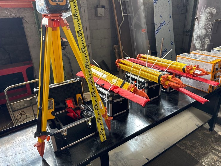 new-sklp-rotary-laser-level-set-image-3