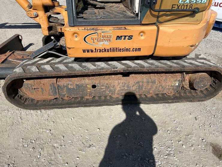 2016-case-cx55b-image-27