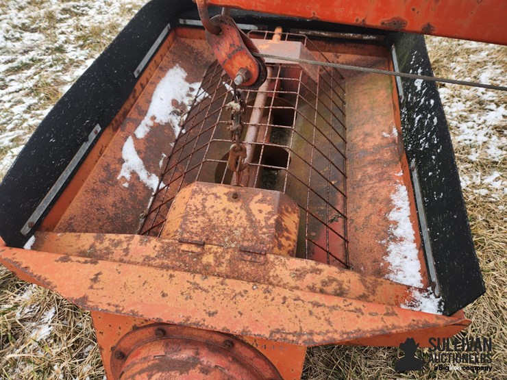 mayrath-10"x64'-swing-away-auger-image-15