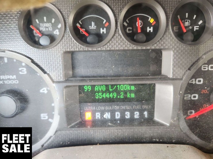 2009-ford-f550-image-28