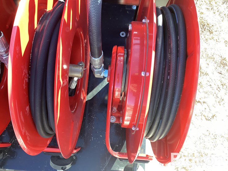 deezee-transfer-tanks-w/hose-reels-image-10