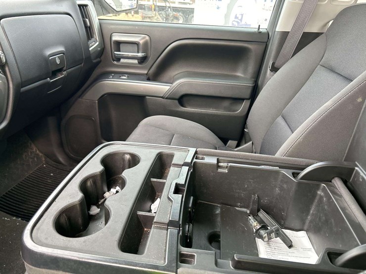 2016-chevrolet-silverado-1500-image-18