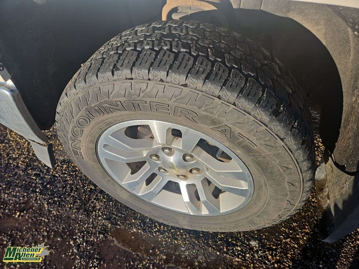 2014-chevrolet-silverado-1500-image-12