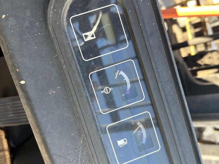 1999-yale-gc100mgn-image-12