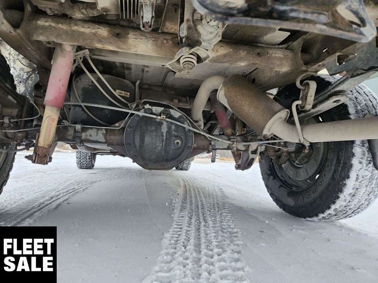 2018-chevrolet-silverado-1500-image-17