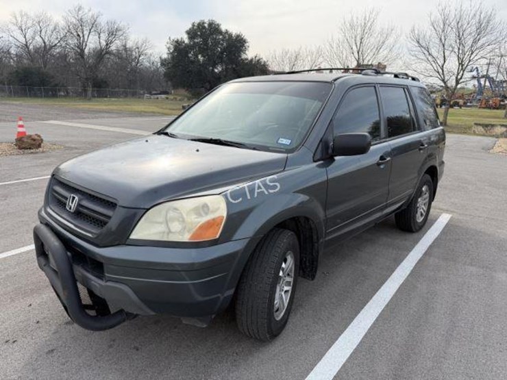 2004-honda-pilot-image-1