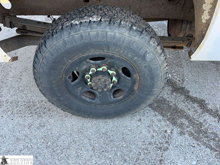 2008-chevrolet-silverado-2500hd-image-12