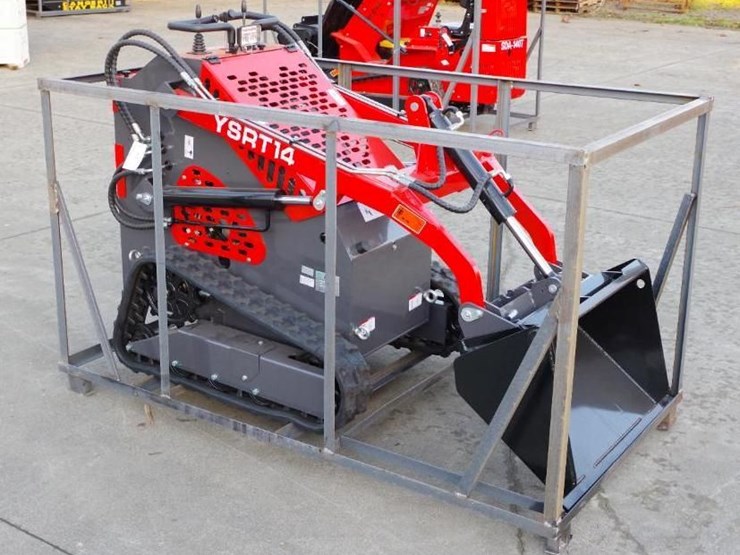 2026-agt-industrial-ysrt14-stand-on-mini-skid-steer-loader,-6"-track-belts,-32"-bucket,-unused-image-1