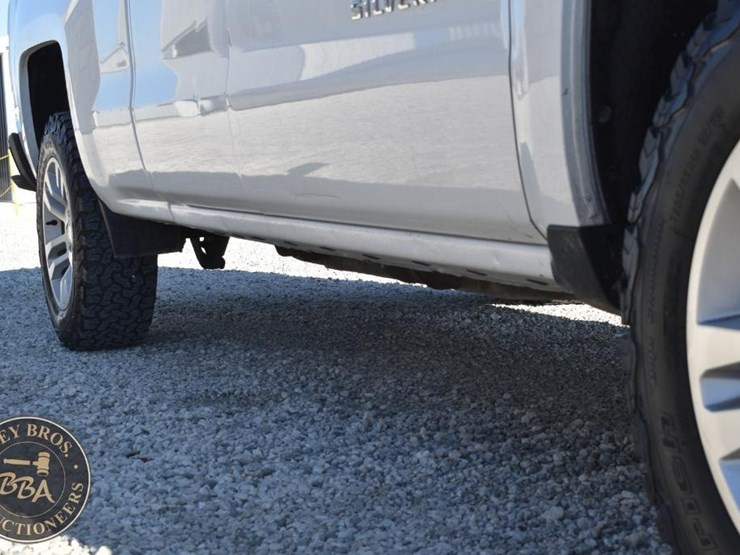 2014-chevrolet-silverado-1500-lt-image-18