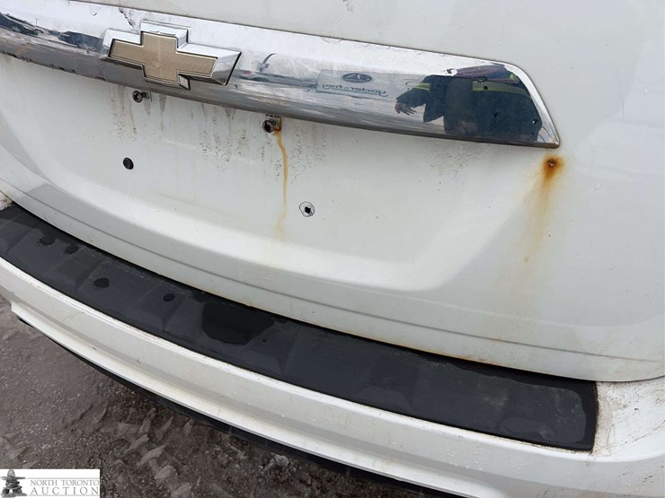 2015-chevrolet-equinox-ls-image-31