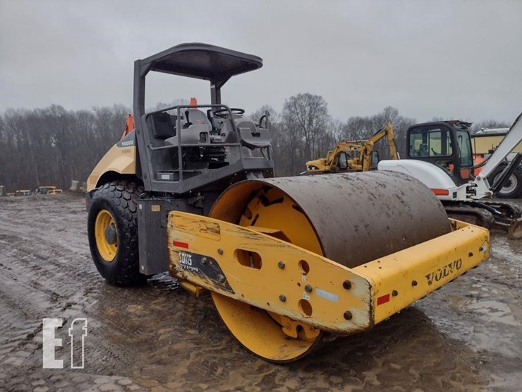 2014-volvo-sd115-image-27