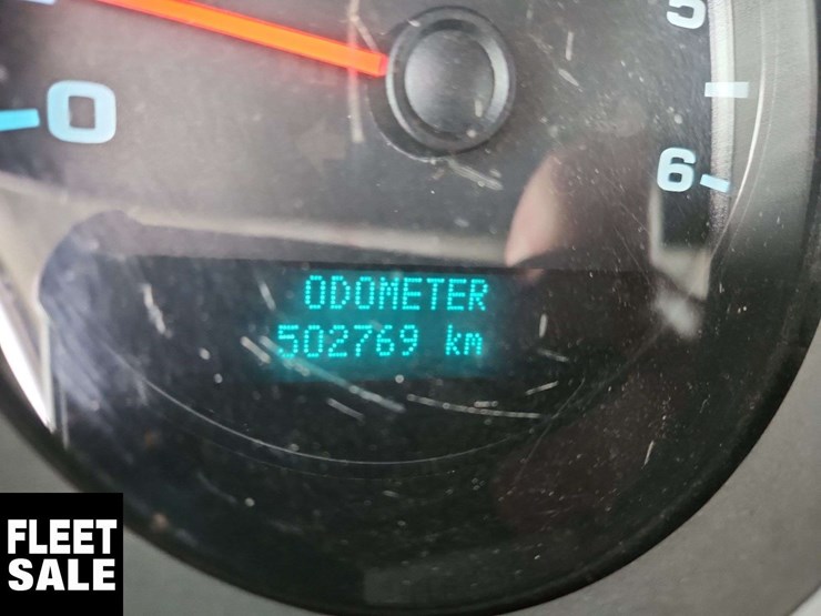 2011-chevrolet-silverado-1500-image-21