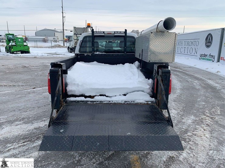 2013-ford-f250-image-34