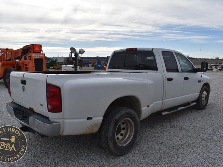 2007-dodge-ram-3500-image-8