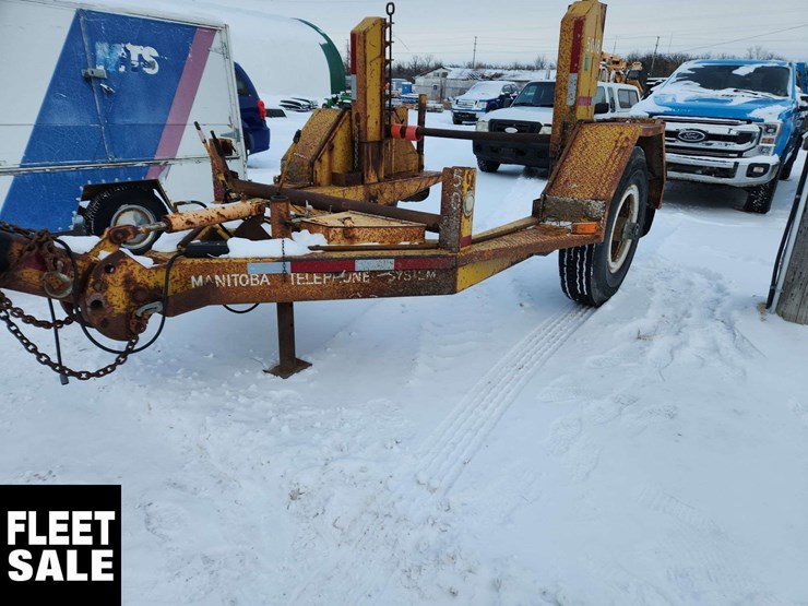 cable-roll-trailer-1973-fort-garry-s/a-14ft-reel-trailer-image-1
