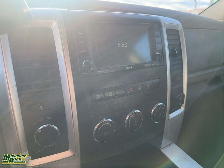 2011-dodge-3500-image-20