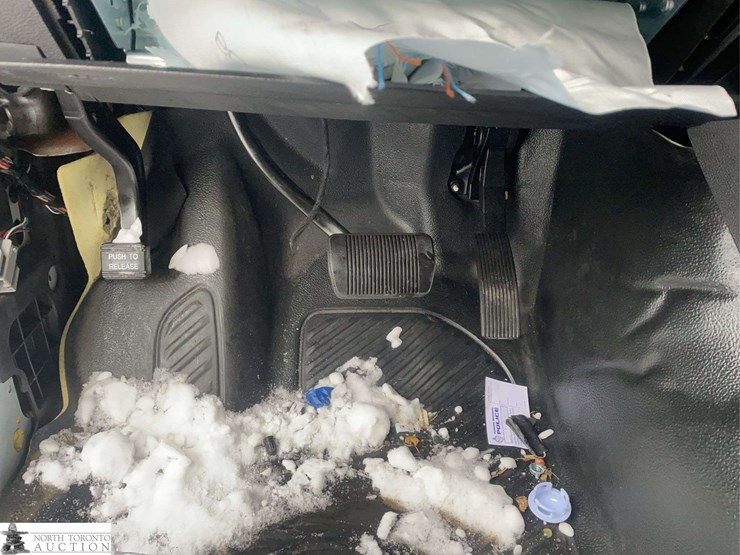 2023-dodge-durango-image-15