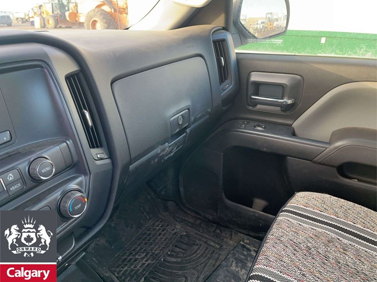 2017-gmc-sierra-1500-image-18