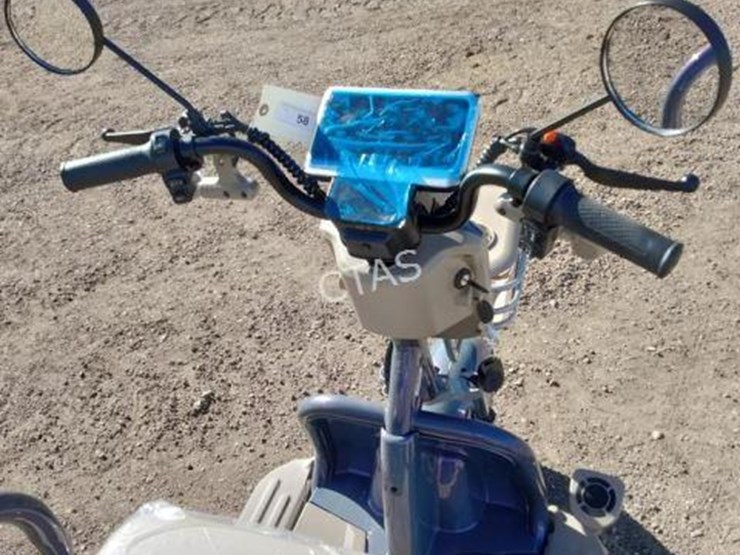 #58-•-mini-2-seater-electric-trike-golf-cart-(irgc40)-image-6