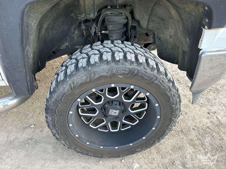 2014-chevrolet-silverado-1500-image-23