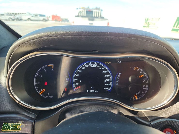 2014-jeep-grand-cherokee-image-17