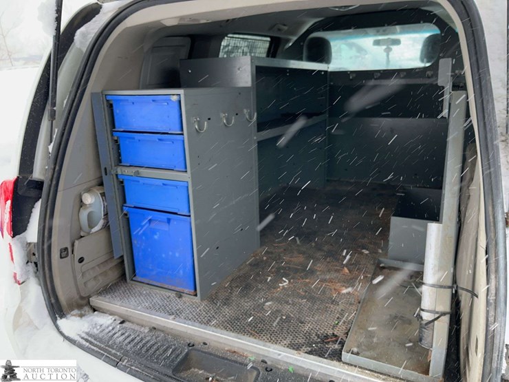 2015-ram-tradesman-image-24