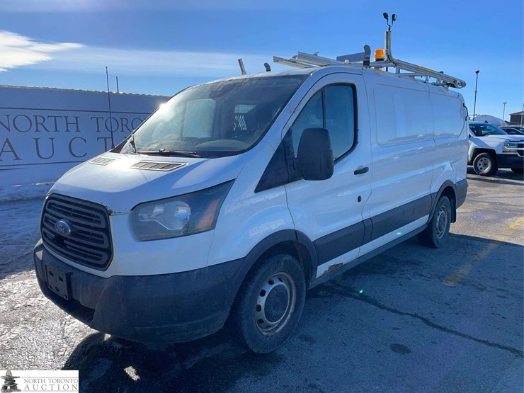 2016-ford-transit-image-1