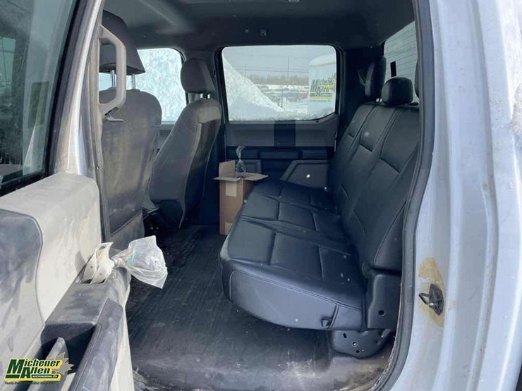 2018-ford-f150-image-38