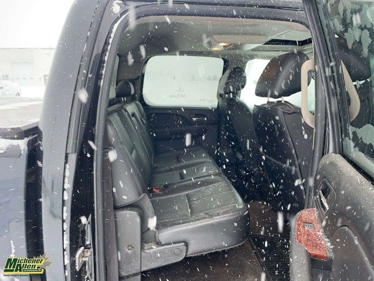 2012-chevrolet-silverado-1500-image-24