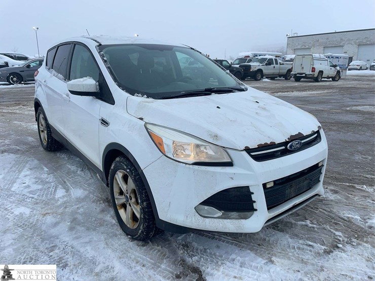 2015-ford-escape-image-7