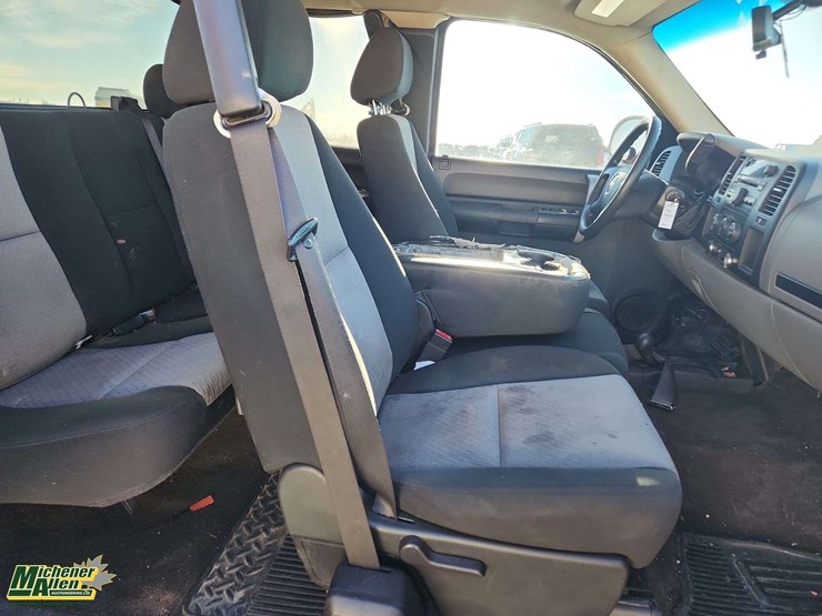 2009-chevrolet-silverado-1500-image-26